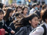 集団パニック女子　神奈川県　横浜市　2026年06月11日
